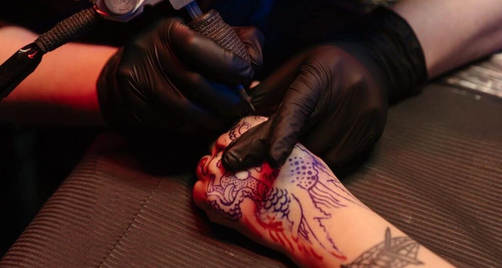 Hvor mye koster en tatovering?
